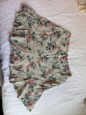 American Eagle Outfitters Floral Ruffle Mini Skirt in Cream, Pink & Green